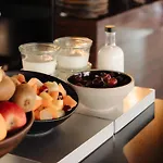 V Frederiksplein Hotel 3*