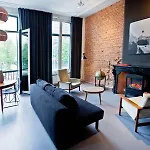 V Frederiksplein 3*