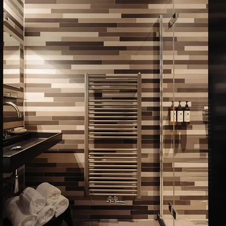 V Frederiksplein Hotel 3*