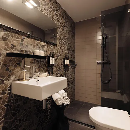 V Frederiksplein Hotel 3*