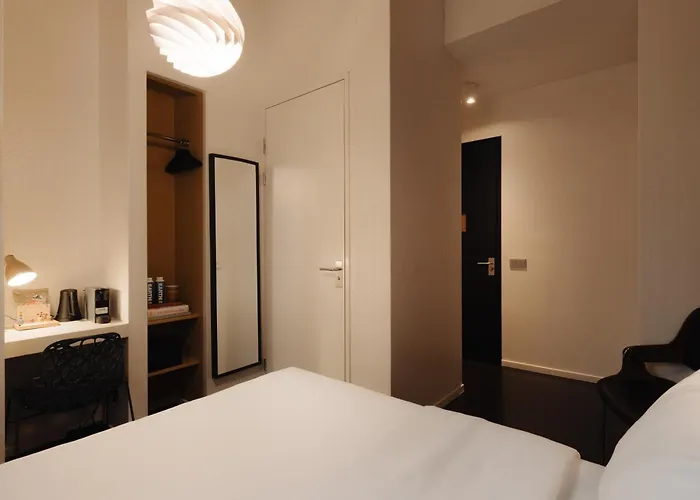 Hotel V Frederiksplein 3*