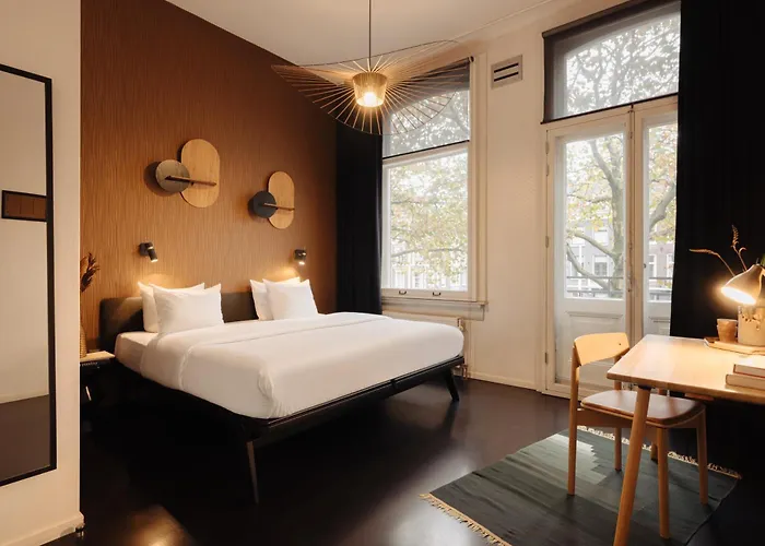 V Frederiksplein Hotel