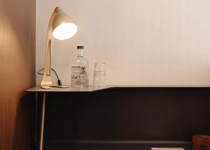 V Frederiksplein Amsterdam