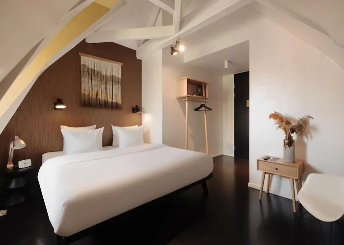 V Frederiksplein Hotel