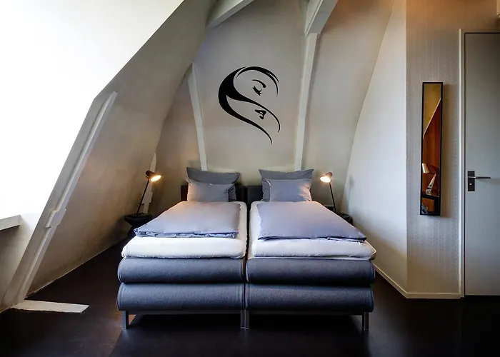 V Frederiksplein Amsterdam