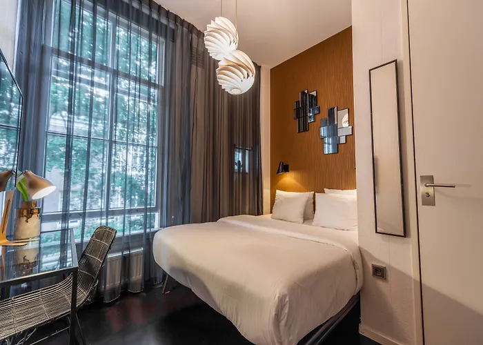 Hotel V Frederiksplein 3*